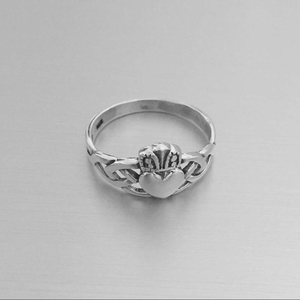 Sterling Silver Celtic Claddagh Ring, Silver Ring… - image 3